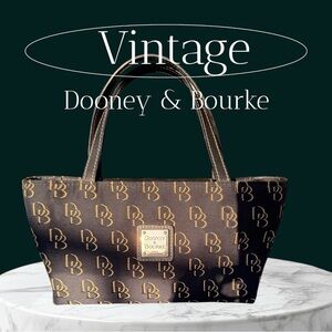 Dooney & Bourke Y2K Messenger Bag Like Nee w/o tags